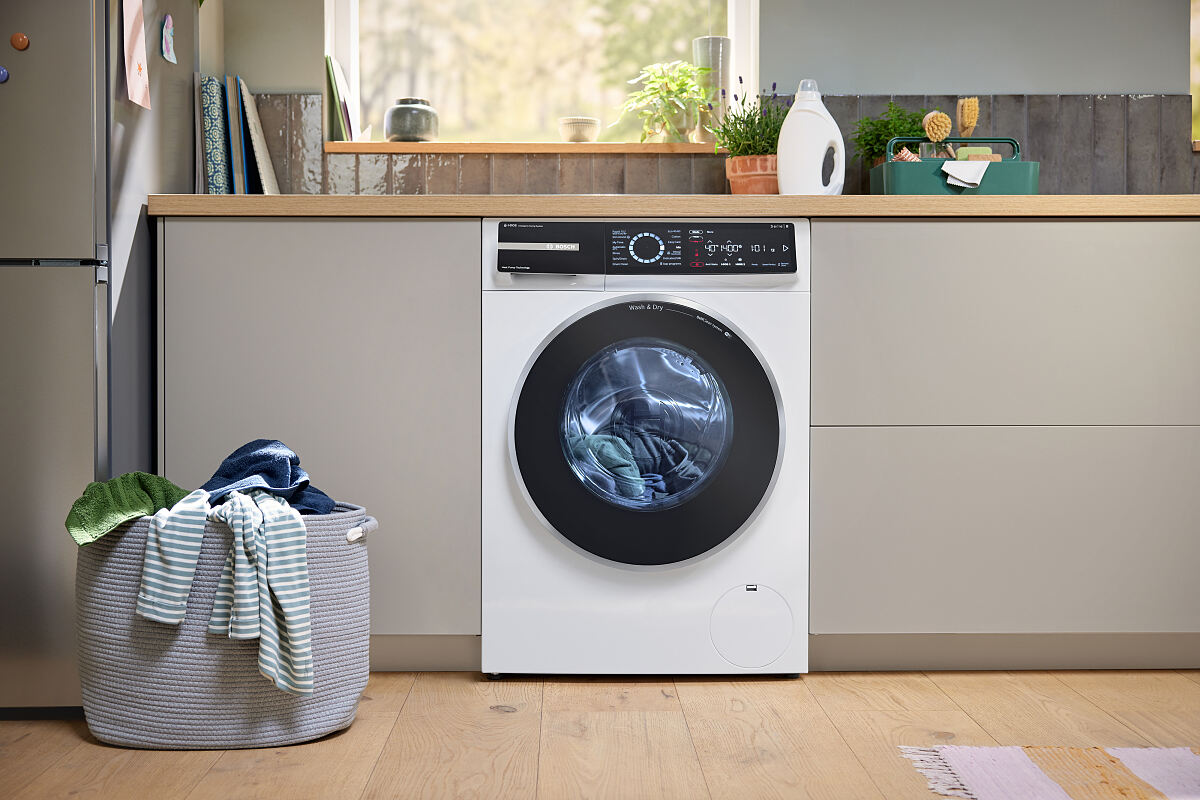 Einer für alles: Der erste Bosch Waschtrockner mit Wärmepumpentechnologie schont Ressourcen und liefert perfekte Ergebnisse
