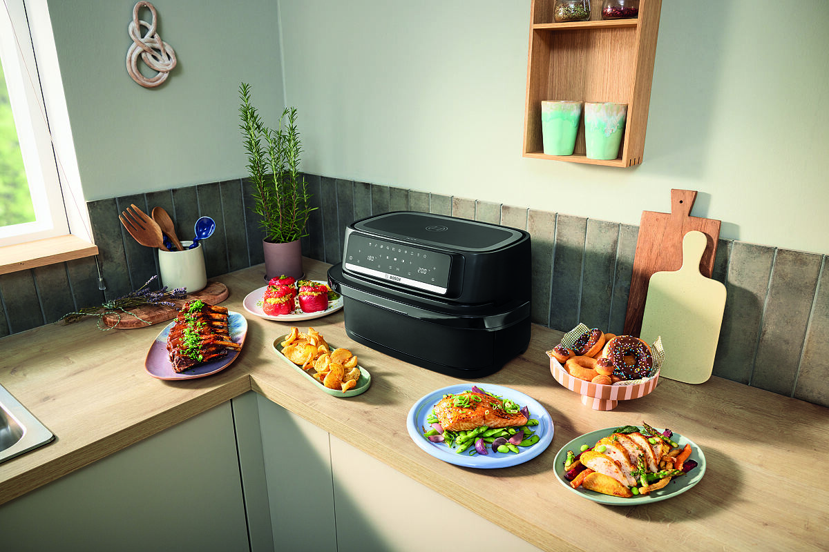 Neue Platzwunder für die große Familienküche: Die Bosch Air Fryer Serie 4 Double Drawer und Double Flex bieten extra viel Platz