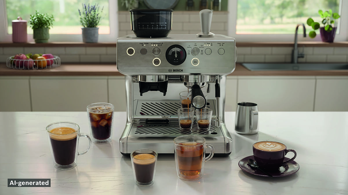 Café-Erlebnis für zu Hause: Die neue HomeCafé Serie 4 bringt professionelle Barista-Qualität in die eigene Küche