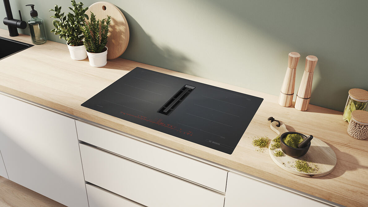Bosch präsentiert neue Kochfelder mit integriertem Dunstabzug im Matt Design